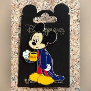Mickey Mouse - Waking Up Series- Sleepy Looking - Mug Disneyland Paris 2024 Pin